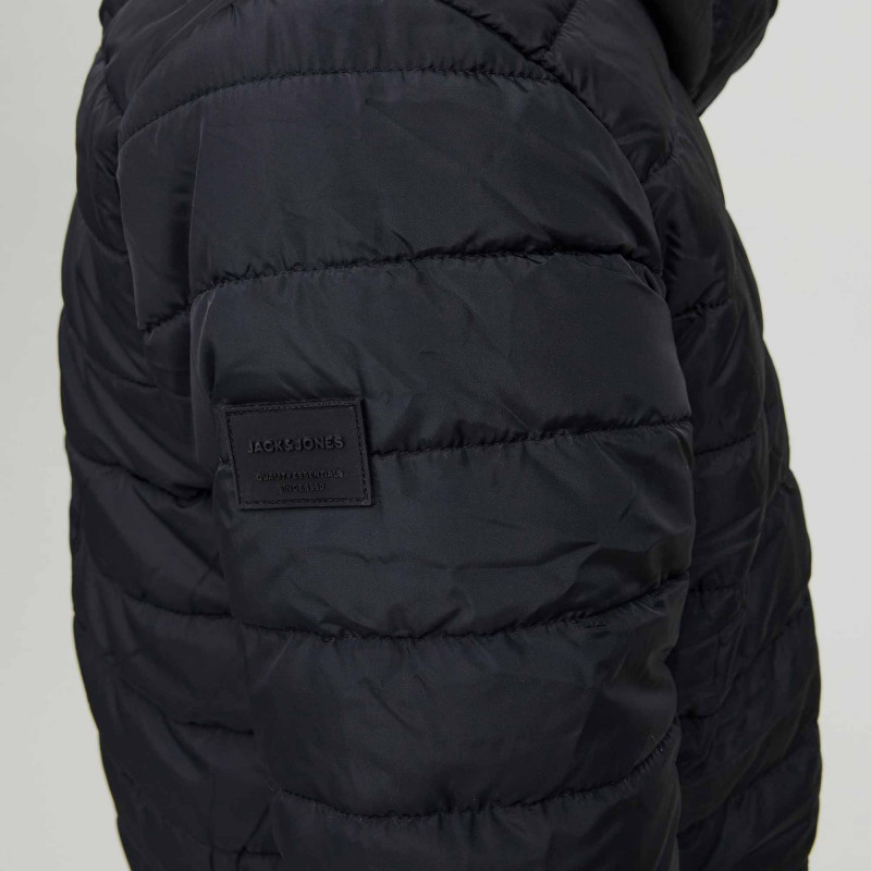 Doudoune matelassée à capuche poches côtés Enfant JACK & JONES marque pas cher prix dégriffés destockage Doudoune matelassée à capuche poches côtés Enfant JACK & JONES marque pas cher prix dégriffés destockage