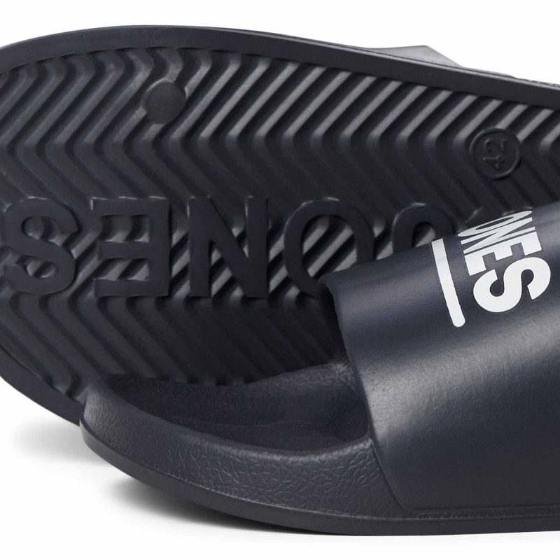 Claquette/mules uni avec logo Homme JACK & JONES marque pas cher prix dégriffés destockage Claquette/mules uni avec logo Homme JACK & JONES marque pas cher prix dégriffés destockage