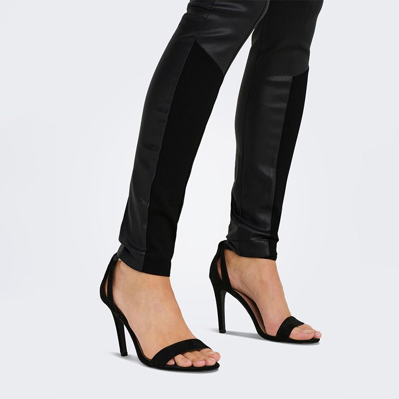 PANTALON ONLCLAREMONT NOIR 15267846 231210 4107 PANTALON ONLCLAREMONT NOIR 15267846 231210 4107