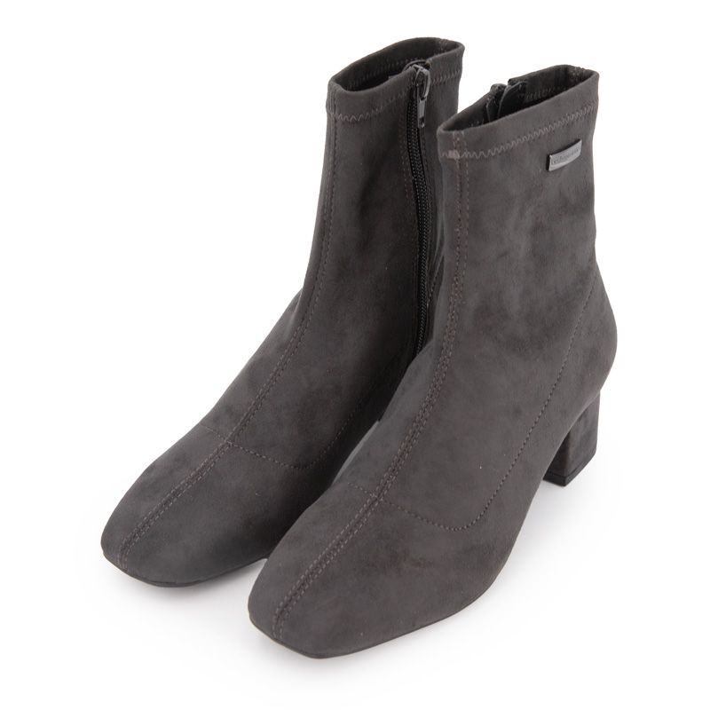 Bottinesc040063 daniela gris suede 36-41 Femme LES TROPEZIENNES PAR M.BELARBI Bottinesc040063 daniela gris suede 36-41 Femme LES TROPEZIENNES PAR M.BELARBI