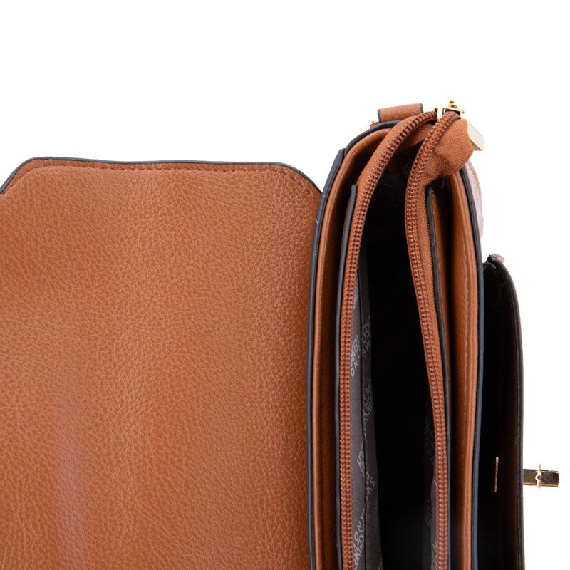 Sac bandouliere similicuir motif serpent clippé avec anse amovible radja 22x15x7cm Femme GEORGES RECH Sac bandouliere similicuir motif serpent clippé avec anse amovible radja 22x15x7cm Femme GEORGES RECH