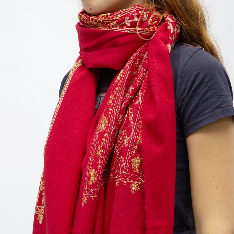 Echarpe à franges Famata brodée avec des fleurs Femme BURTON OF LONDON