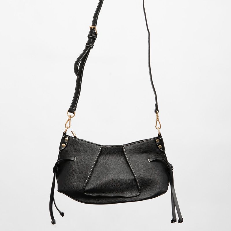 SAC CAFE THU GR-A25015 281117 CM